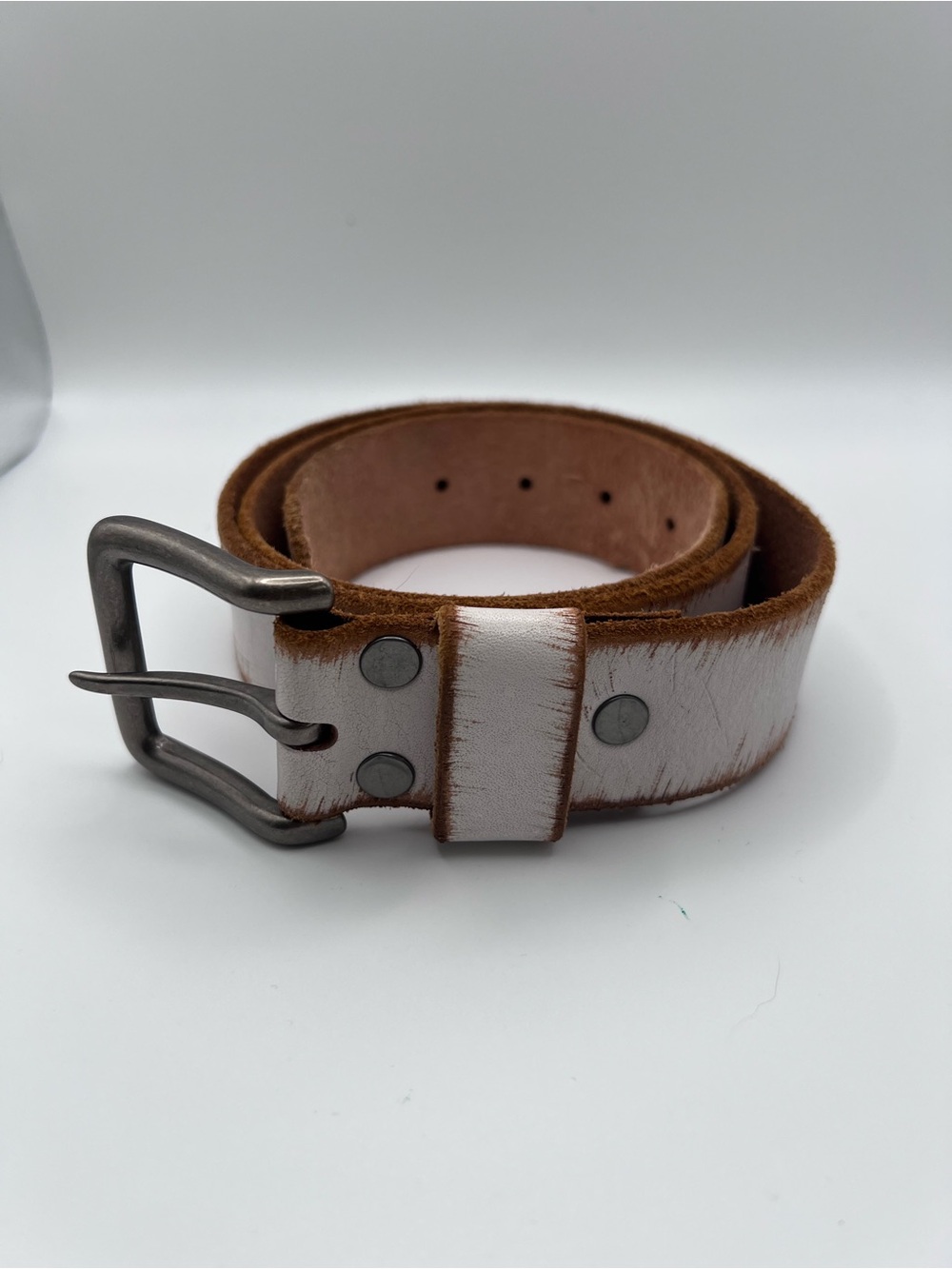 Aeropostale Genuine Leather Off White Distressed Western Belt 42” length